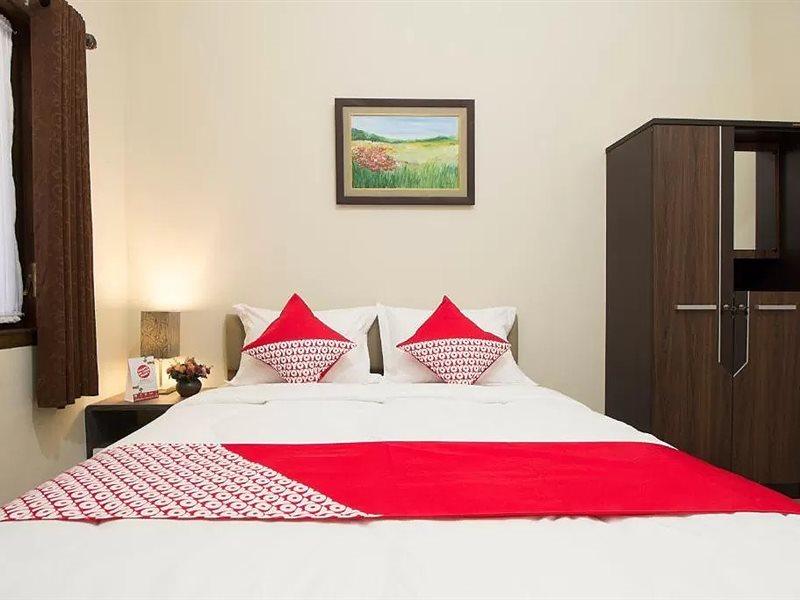 Oyo 572 Omah Gedongkuning Syariah Homestay Yogyakarta Eksteriør bilde